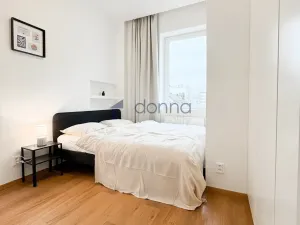 Pronájem bytu 2+kk, Praha, Komunardů, 38 m2