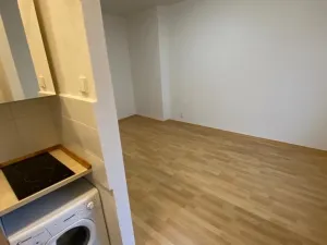 Pronájem bytu 1+kk, Jirkov, Ervěnická, 21 m2
