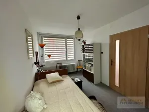 Prodej bytu 3+1, Broumov, Sídliště Křinické, 65 m2