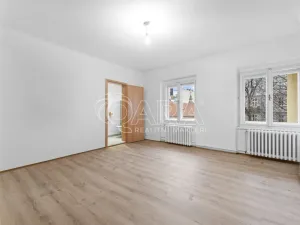 Pronájem bytu 4+1, Praha - Nové Město, Černá, 106 m2