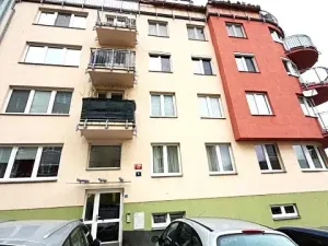 Prodej bytu 3+kk, Praha - Kunratice, Merhoutova, 82 m2