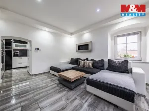 Prodej rodinného domu, Okounov, 197 m2