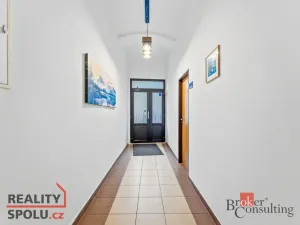 Prodej ubytování, Broumov, Malé náměstí, 298 m2