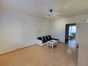 Pronájem bytu 2+1, Třebíč, Mládežnická, 62 m2