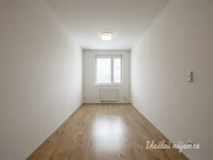 Pronájem bytu 2+kk, Praha - Štěrboholy, Kryšpínova, 54 m2