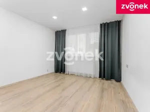 Prodej bytu 3+1, Zlín, Zarámí, 68 m2