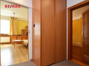 Pronájem bytu 2+kk, Praha - Hlubočepy, Pod třešněmi, 50 m2