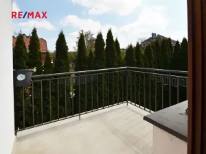 Pronájem bytu 2+kk, Praha - Hlubočepy, Pod třešněmi, 50 m2