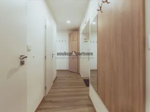 Prodej bytu 2+1, Praha - Smíchov, U Mrázovky, 49 m2