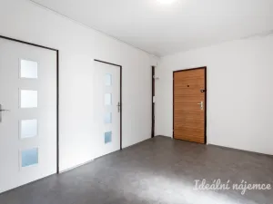 Pronájem bytu 3+1, Praha - Chodov, Malenická, 70 m2