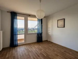 Prodej bytu 3+1, Praha - Prosek, Prosecká, 77 m2