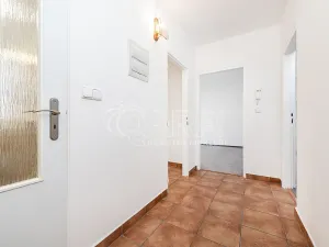 Pronájem bytu 2+1, Liberec - Liberec V-Kristiánov, Dvorská, 47 m2