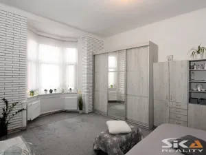 Prodej bytu 2+1, Louny, Husova, 76 m2