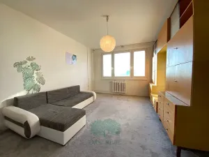 Prodej bytu 1+kk, Praha - Háje, Hlavatého, 27 m2