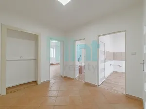 Pronájem bytu 2+1, Ostrava, Přibylova, 70 m2