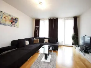 Pronájem bytu 2+kk, Praha - Libeň, Drahobejlova, 65 m2