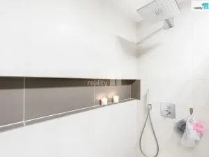 Pronájem bytu 3+kk, Praha - Vysočany, Ivana Hlinky, 95 m2