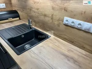 Pronájem bytu 3+kk, Praha - Vysočany, Ivana Hlinky, 95 m2