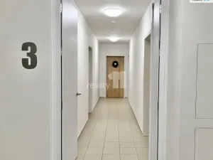 Pronájem bytu 3+kk, Praha - Vysočany, Ivana Hlinky, 95 m2