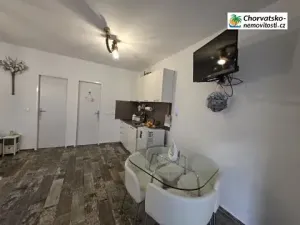 Prodej bytu 2+1, Senj, Chorvatsko, Lipica, 37 m2