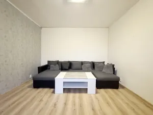 Pronájem bytu 1+1, Kladno - Kročehlavy, Vodárenská, 29 m2