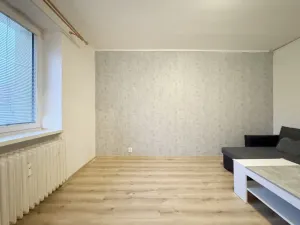 Pronájem bytu 1+1, Kladno - Kročehlavy, Vodárenská, 29 m2