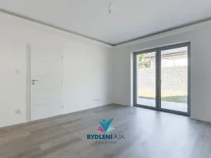 Prodej rodinného domu, Dubí, V Aleji, 206 m2