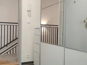 Pronájem bytu 1+kk, Praha - Libeň, Na Libušáku, 31 m2