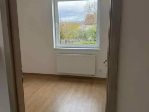 Pronájem bytu 3+1, Petrovice, 61 m2