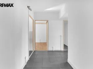 Prodej bytu 2+1, Hradec Králové - Slezské Předměstí, Severní, 56 m2