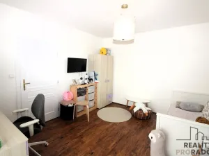 Prodej bytu 3+1, Znojmo, Dukelských bojovníků, 73 m2