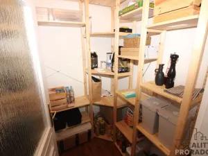 Prodej bytu 3+1, Znojmo, Dukelských bojovníků, 73 m2