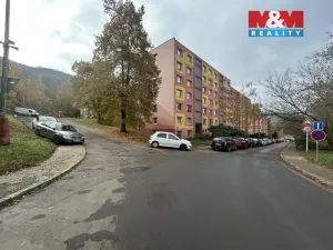 Pronájem bytu 1+1, Ústí nad Labem - Střekov, Tolstého, 37 m2