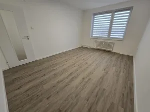 Pronájem bytu 3+1, Moravské Budějovice, Komenského, 76 m2