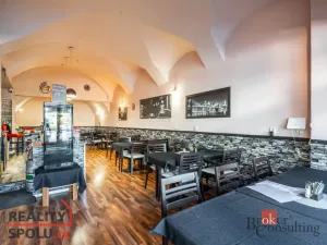 Prodej restaurace, Třebechovice pod Orebem, Masarykovo náměstí, 110 m2