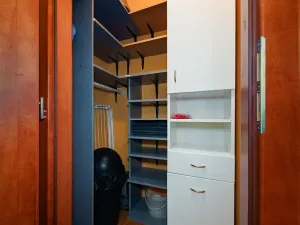 Prodej bytu 3+1, Praha, Na vrších, 76 m2