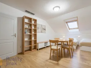 Prodej bytu 2+kk, Dolní Dunajovice, Hlavní, 36 m2