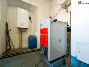 Prodej rodinného domu, Psárov, 486 m2