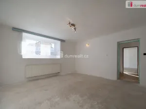 Prodej rodinného domu, Psárov, 486 m2