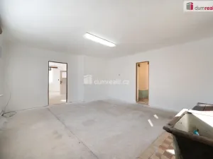 Prodej rodinného domu, Psárov, 486 m2