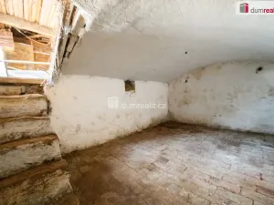 Prodej rodinného domu, Psárov, 486 m2