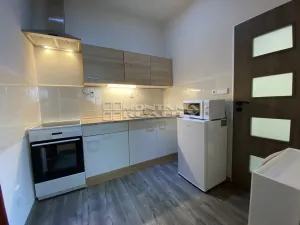 Pronájem bytu 1+1, Šternberk, Kosmákova, 35 m2