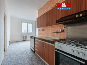 Prodej bytu 3+1, Nová Role, Chodovská, 58 m2