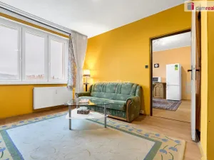 Prodej bytu 1+1, Karlovy Vary - Rybáře, Požární, 35 m2