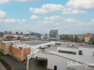 Pronájem bytu 1+kk, Brno, Komárovská, 29 m2