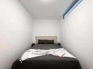 Pronájem bytu 3+kk, Praha - Karlín, Křižíkova, 70 m2