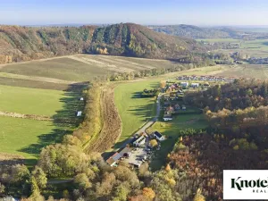 Prodej kanceláře, Račice-Pístovice, 479 m2