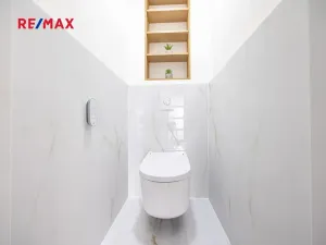 Pronájem bytu 3+1, Praha - Dejvice, Mydlářka, 55 m2