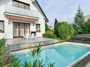 Pronájem vily, Praha - Suchdol, Havraní, 220 m2