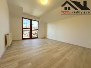 Pronájem bytu 3+1, Náchod, U Zastávky, 70 m2